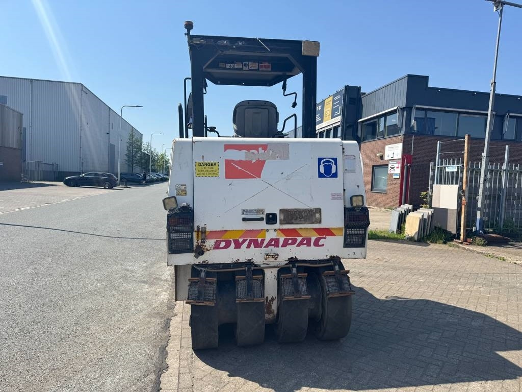 Dynapac CP 142 - مدحلة هوائية: صورة 4 Dynapac CP 142 - مدحلة هوائية: صورة 4