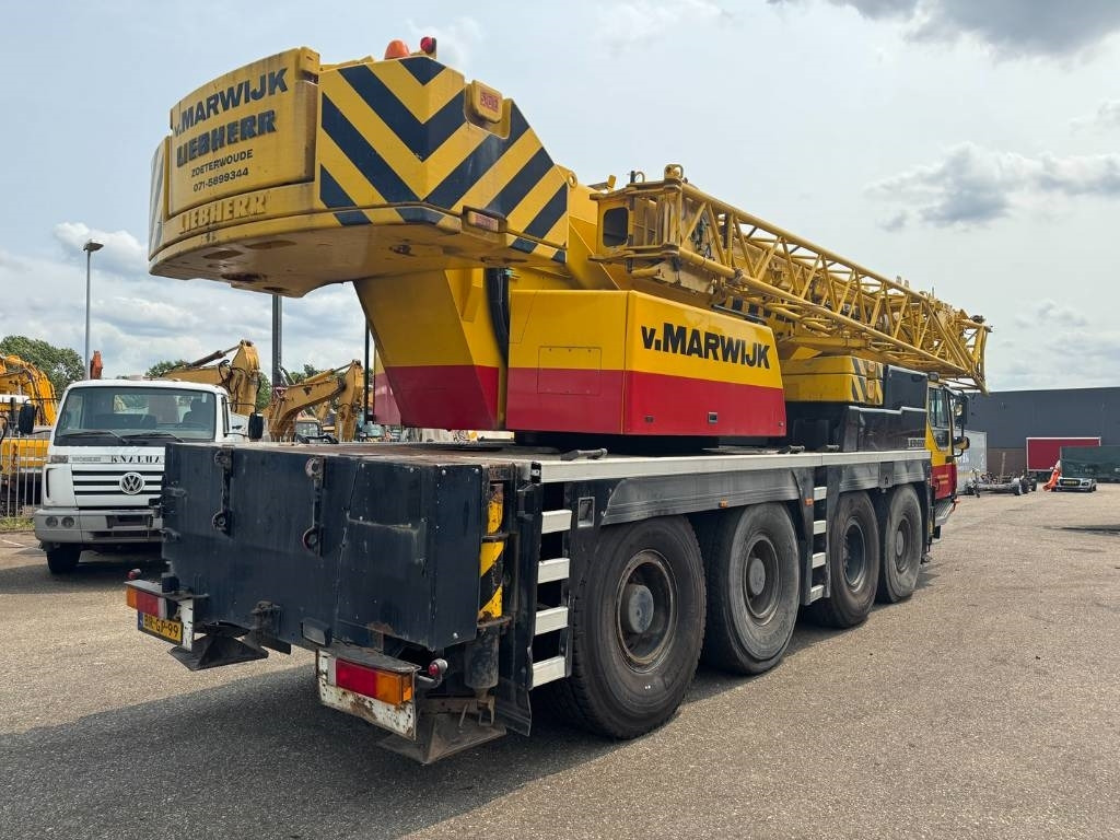 Liebherr LTM 1070-4.1 ( WHIT JIB ) - رافعة لجميع التضاريس: صورة 5 Liebherr LTM 1070-4.1 ( WHIT JIB ) - رافعة لجميع التضاريس: صورة 5