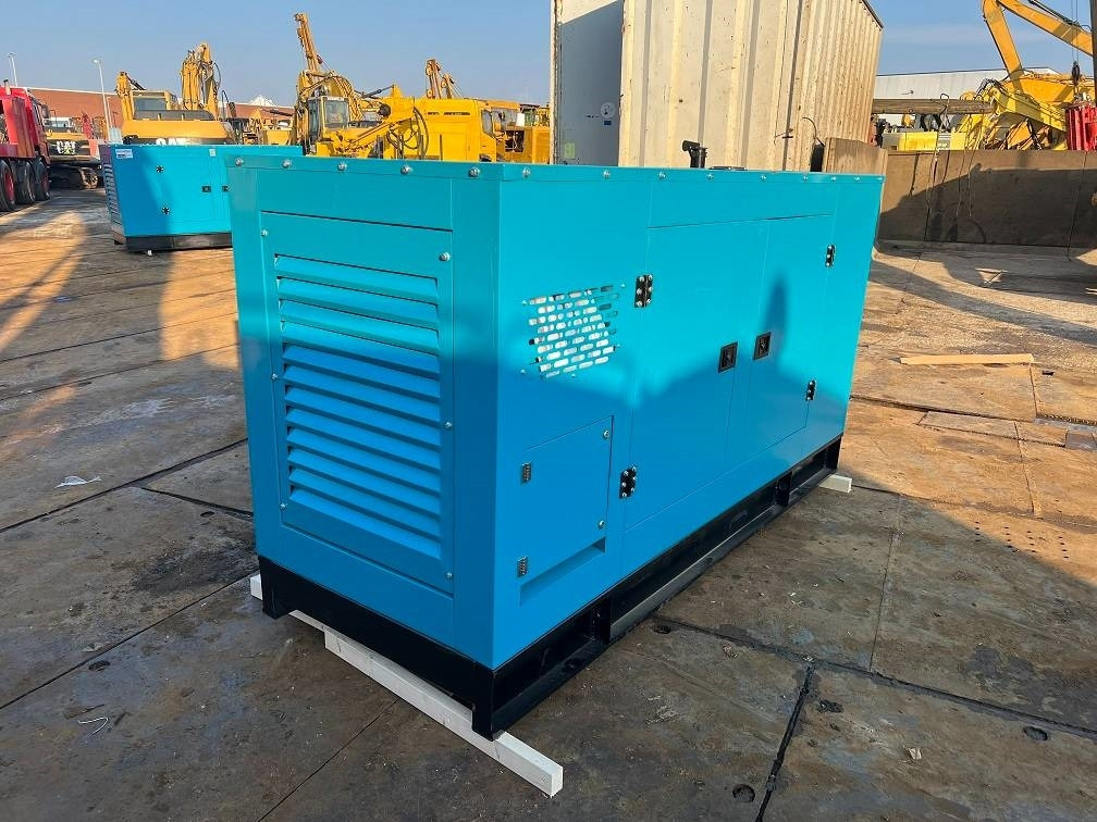Ricardo 200KVA (160KW) SILENT GENERATOR 3 PHASE 50HZ 400V - مجموعة المولدات: صورة 4 Ricardo 200KVA (160KW) SILENT GENERATOR 3 PHASE 50HZ 400V - مجموعة المولدات: صورة 4