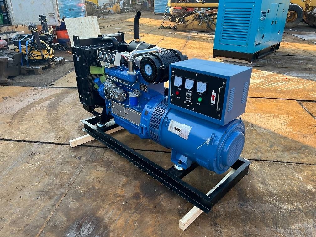 Ricardo 50kva (40kw) generator 3 phase 50hz 400v unused - مجموعة المولدات: صورة 2 Ricardo 50kva (40kw) generator 3 phase 50hz 400v unused - مجموعة المولدات: صورة 2