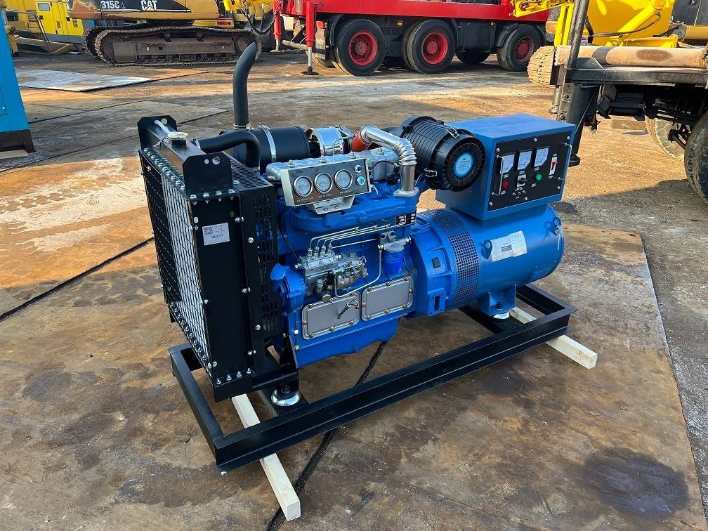 Ricardo 50kva (40kw) generator 3 phase 50hz 400v unused - مجموعة المولدات: صورة 1 Ricardo 50kva (40kw) generator 3 phase 50hz 400v unused - مجموعة المولدات: صورة 1
