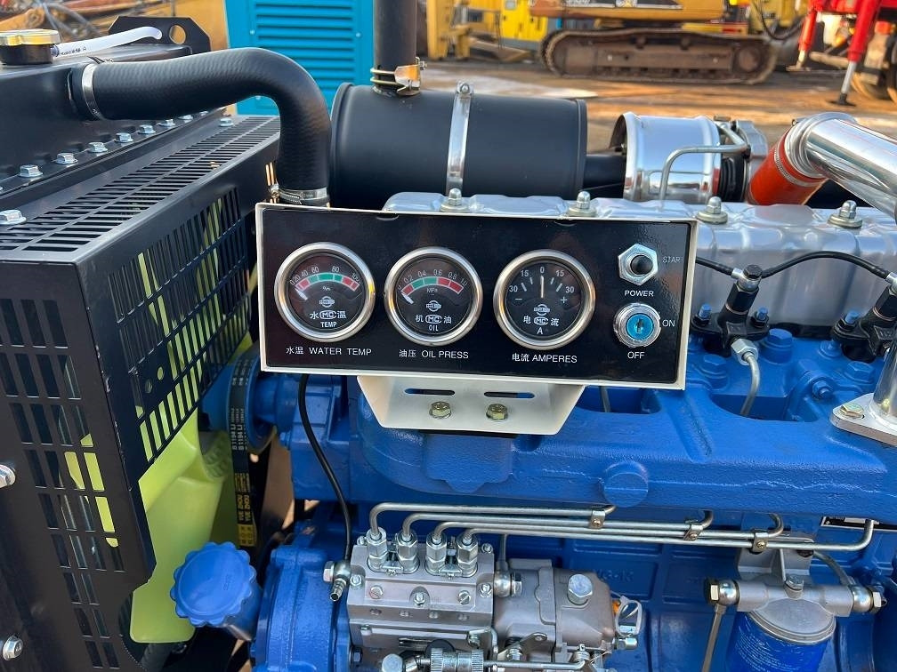 Ricardo 50kva (40kw) generator 3 phase 50hz 400v unused - مجموعة المولدات: صورة 3 Ricardo 50kva (40kw) generator 3 phase 50hz 400v unused - مجموعة المولدات: صورة 3