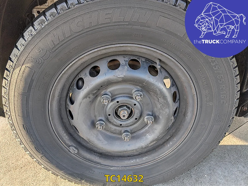 Ford Transit BOX Ford Transit BOX: صورة 12