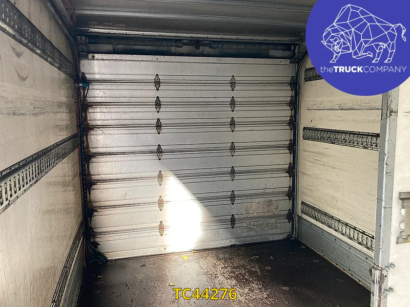Iveco EuroCargo 100 E15 - شاحنة مقفلة: صورة 4 Iveco EuroCargo 100 E15 - شاحنة مقفلة: صورة 4