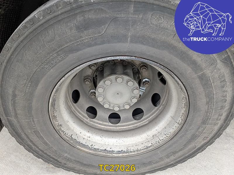 شاحنة مقفلة Mercedes-Benz Actros 1833: صورة 18