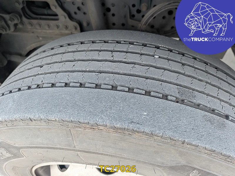 شاحنة مقفلة Mercedes-Benz Actros 1833: صورة 10