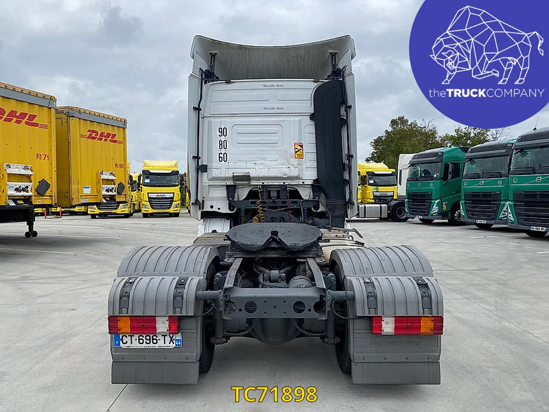 Mercedes-Benz Actros 1844 - وحدة جر: صورة 4 Mercedes-Benz Actros 1844 - وحدة جر: صورة 4