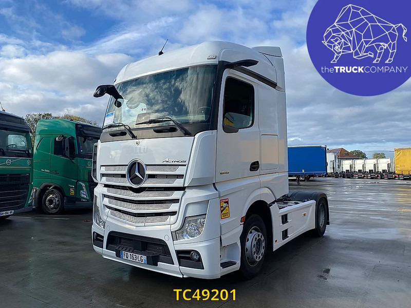 Mercedes-Benz Actros 1845 - وحدة جر: صورة 1 Mercedes-Benz Actros 1845 - وحدة جر: صورة 1