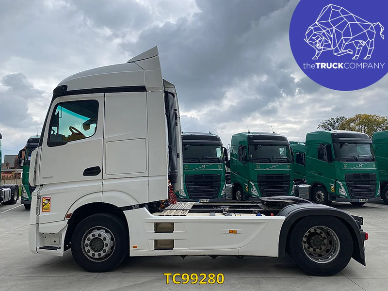 Mercedes-Benz Actros 1845 - وحدة جر: صورة 2 Mercedes-Benz Actros 1845 - وحدة جر: صورة 2