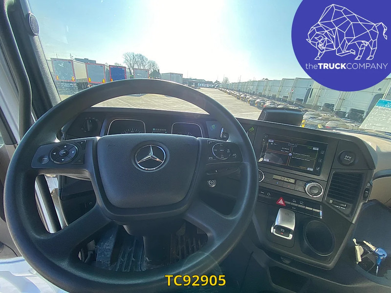 Mercedes-Benz Actros 1851 - وحدة جر: صورة 3 Mercedes-Benz Actros 1851 - وحدة جر: صورة 3