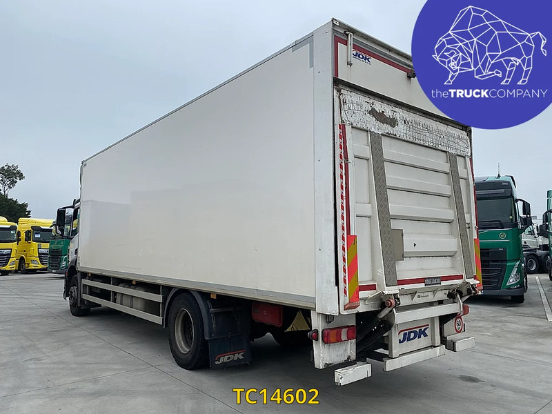 Mercedes-Benz Antos 1827 - شاحنة مقفلة: صورة 2 Mercedes-Benz Antos 1827 - شاحنة مقفلة: صورة 2