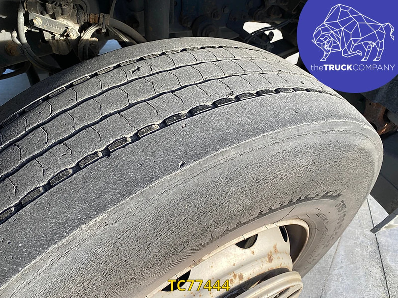 Mercedes-Benz Axor 1828 - شاحنة ستارة: صورة 4 Mercedes-Benz Axor 1828 - شاحنة ستارة: صورة 4