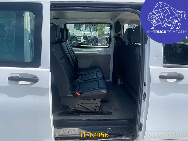 Mercedes-Benz Vito 111 CDI MINIBUS 9 SEATS - حافلة صغيرة, ميكروباص: صورة 4 Mercedes-Benz Vito 111 CDI MINIBUS 9 SEATS - حافلة صغيرة, ميكروباص: صورة 4