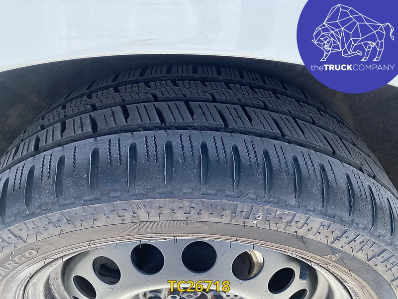 Mercedes-Benz Vito 114 CDI MINIBUS 9 SEATS - حافلة صغيرة, ميكروباص: صورة 5 Mercedes-Benz Vito 114 CDI MINIBUS 9 SEATS - حافلة صغيرة, ميكروباص: صورة 5