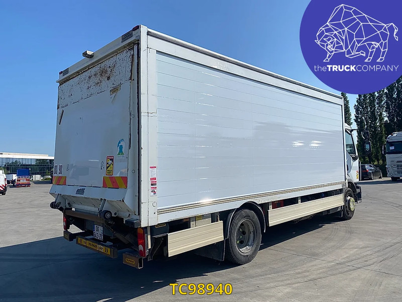 Renault D 240 - شاحنة مقفلة: صورة 2 Renault D 240 - شاحنة مقفلة: صورة 2