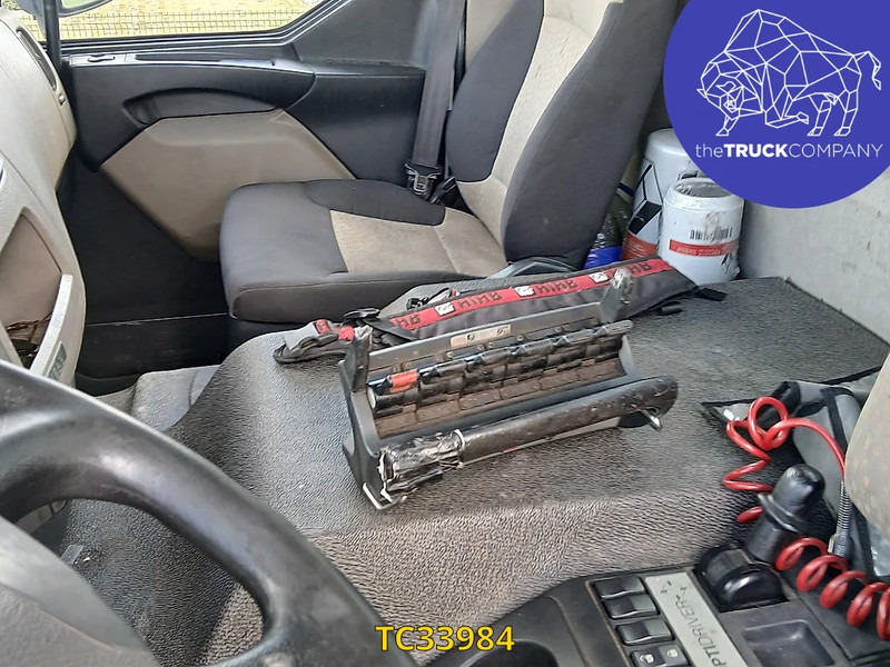 Renault Kerax 380 - شاحنات مسطحة: صورة 3 Renault Kerax 380 - شاحنات مسطحة: صورة 3