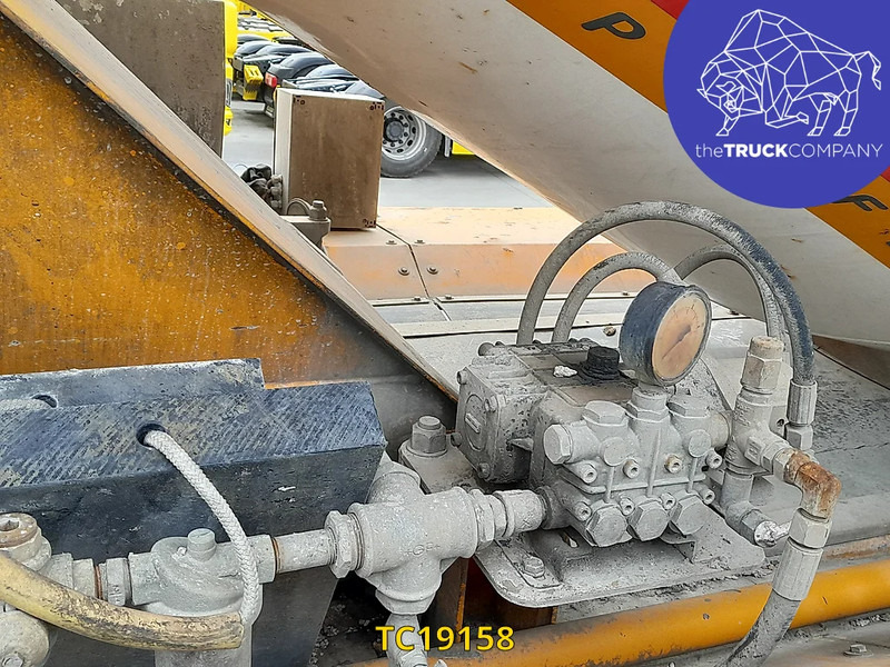 Renault Kerax 410 - شاحنة خلاطة خرسانة: صورة 4 Renault Kerax 410 - شاحنة خلاطة خرسانة: صورة 4