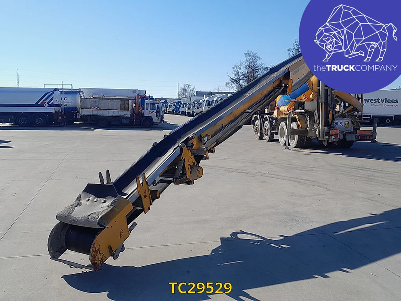 Renault Kerax 420 - شاحنة خلاطة خرسانة: صورة 2 Renault Kerax 420 - شاحنة خلاطة خرسانة: صورة 2