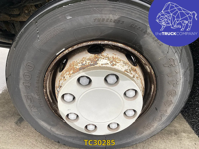 شاحنة مقفلة Renault Midlum 220: صورة 11