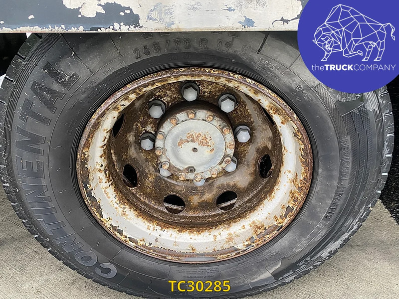 شاحنة مقفلة Renault Midlum 220: صورة 13