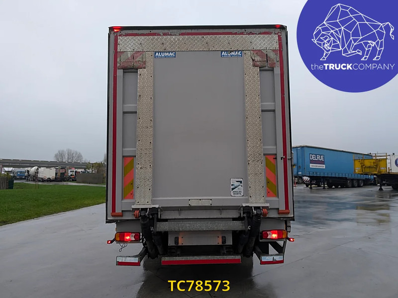 Renault Midlum 240 - شاحنة مقفلة: صورة 3 Renault Midlum 240 - شاحنة مقفلة: صورة 3