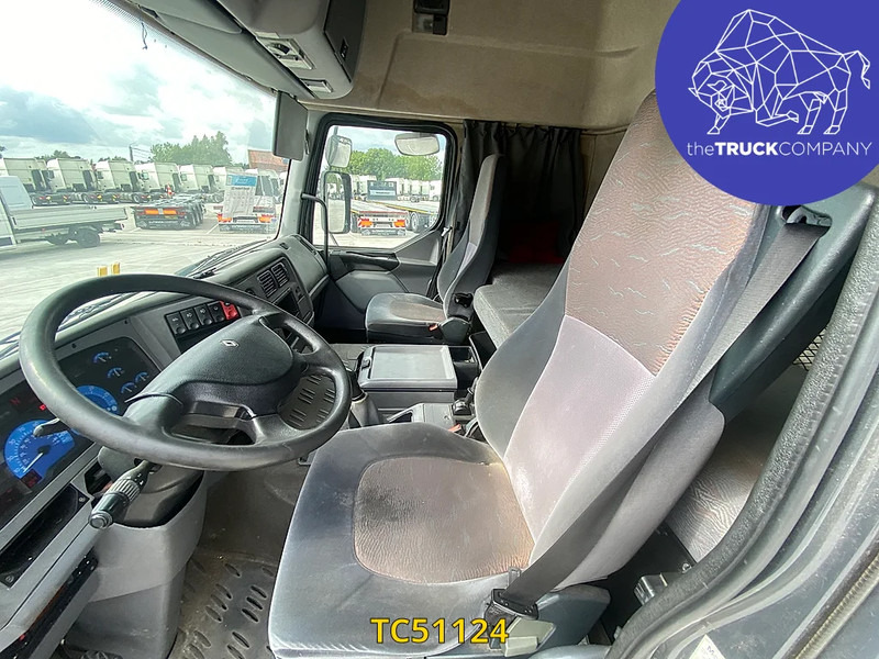Renault Premium 320 - شاحنة مقفلة: صورة 5 Renault Premium 320 - شاحنة مقفلة: صورة 5