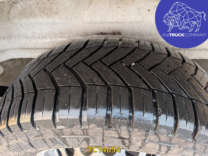 فان Volkswagen Crafter 180 L1H2: صورة 14 فان Volkswagen Crafter 180 L1H2: صورة 14