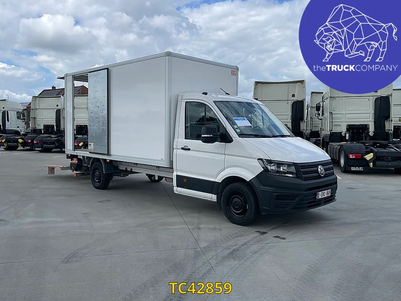 Volkswagen Crafter 2.0 TDI BOX + LIFT - شاحنة مغلقة الصندوق: صورة 2 Volkswagen Crafter 2.0 TDI BOX + LIFT - شاحنة مغلقة الصندوق: صورة 2