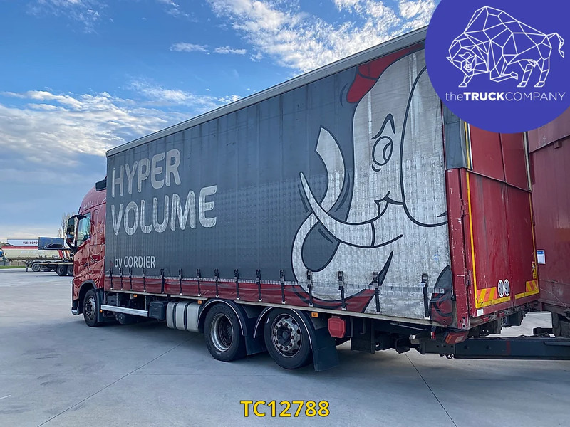 Volvo FH 500 - شاحنة ستارة: صورة 2 Volvo FH 500 - شاحنة ستارة: صورة 2