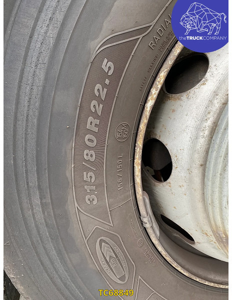 شاحنة الفريزر Volvo FM 410: صورة 13