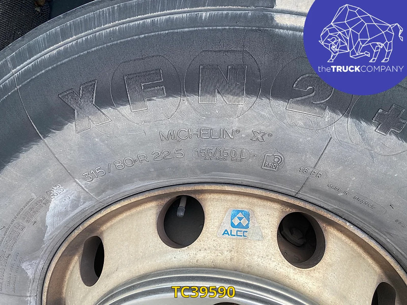 Volvo FM 410 - شاحنة نقل المواشي: صورة 3 Volvo FM 410 - شاحنة نقل المواشي: صورة 3