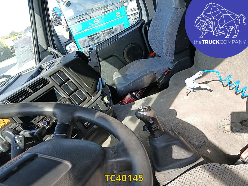 Volvo FM - شاحنات الحاويات / جسم علوي قابل للتغيير شاحنة: صورة 3 Volvo FM - شاحنات الحاويات / جسم علوي قابل للتغيير شاحنة: صورة 3