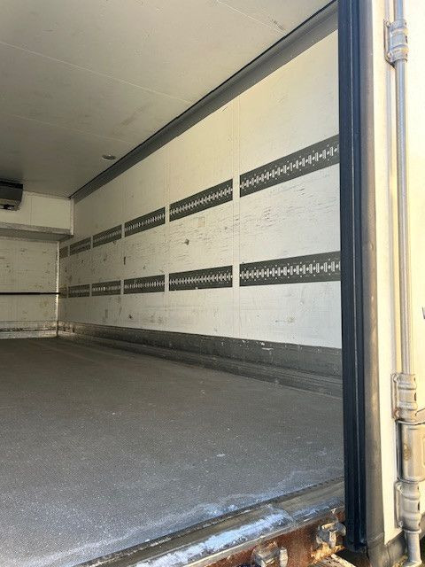 مُبرِّد صندوق مغلق Schmitz Cargobull Tiefkühlwechselkoffer BDF: صورة 8 مُبرِّد صندوق مغلق Schmitz Cargobull Tiefkühlwechselkoffer BDF: صورة 8