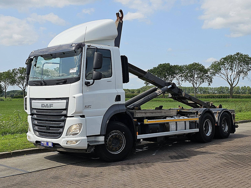 DAF CF 460 AJK 20 ton hooklift - شاحنة ذات خطاف: صورة 2 DAF CF 460 AJK 20 ton hooklift - شاحنة ذات خطاف: صورة 2