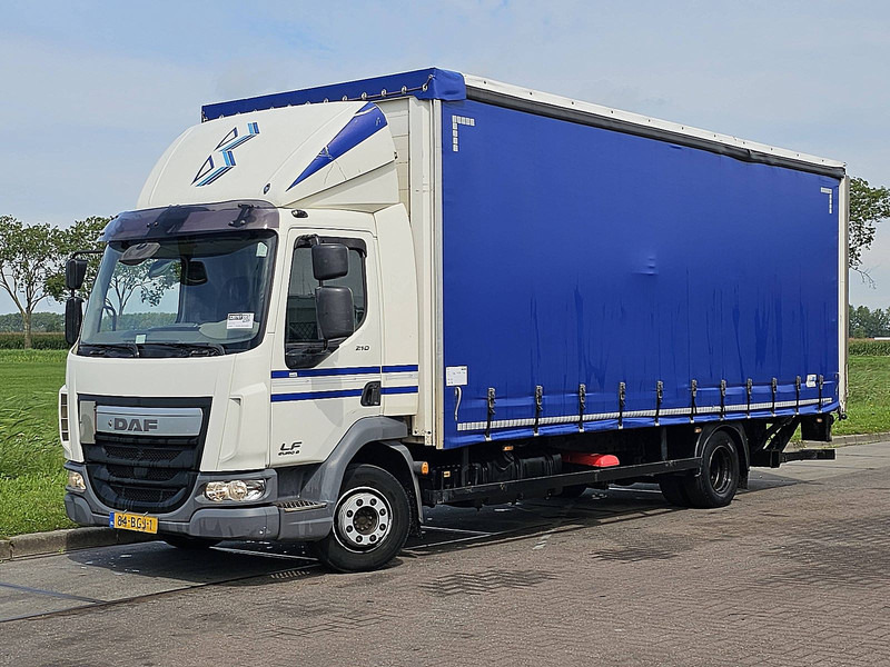 DAF LF 210 11.9T LIFT AIRCO - شاحنة ستارة: صورة 2 DAF LF 210 11.9T LIFT AIRCO - شاحنة ستارة: صورة 2