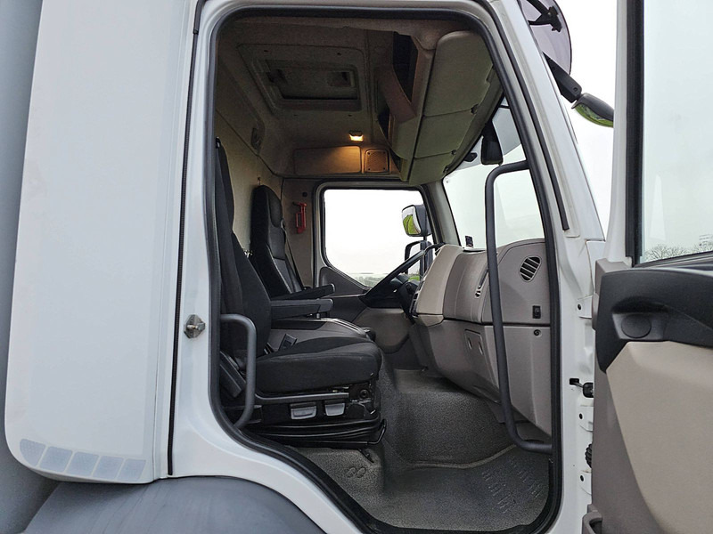 شاحنة مقفلة DAF LF 290 11.9T BOX: 7.8M LIFT: صورة 7 شاحنة مقفلة DAF LF 290 11.9T BOX: 7.8M LIFT: صورة 7