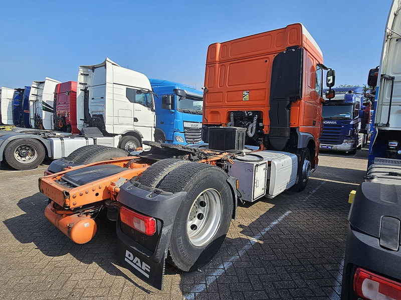 DAF XF 440 SPACECAB MANUAL - وحدة جر: صورة 3 DAF XF 440 SPACECAB MANUAL - وحدة جر: صورة 3