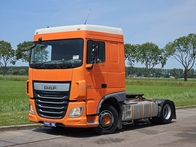 DAF XF 440 SPACECAB MANUAL - وحدة جر: صورة 2 DAF XF 440 SPACECAB MANUAL - وحدة جر: صورة 2