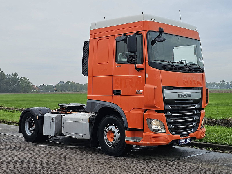 DAF XF 440 SPACECAB MANUAL - وحدة جر: صورة 5 DAF XF 440 SPACECAB MANUAL - وحدة جر: صورة 5