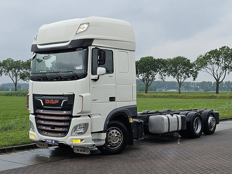 DAF XF 480 - شاحنة هيكل كابينة: صورة 2 DAF XF 480 - شاحنة هيكل كابينة: صورة 2