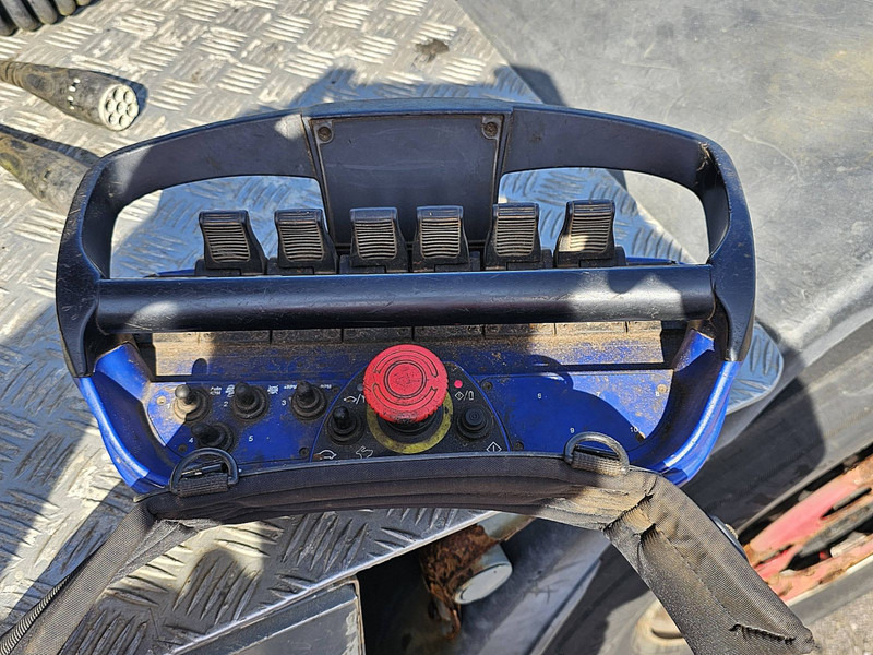 وحدة جر Iveco AT260S42 STRALIS FASSI F235 AXP RADIO: صورة 18