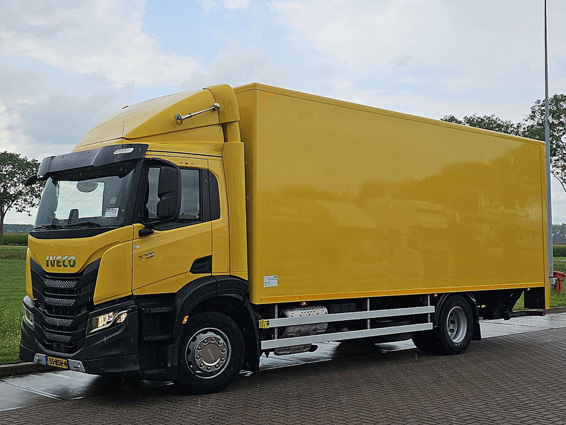 Iveco S-WAY AD190S33 2T TAILLIFT AIRCO - شاحنة مقفلة: صورة 2 Iveco S-WAY AD190S33 2T TAILLIFT AIRCO - شاحنة مقفلة: صورة 2