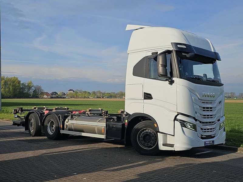 Iveco S-WAY AS260S46 LNG INT. STEERAXLE - شاحنات الحاويات / جسم علوي قابل للتغيير شاحنة: صورة 5 Iveco S-WAY AS260S46 LNG INT. STEERAXLE - شاحنات الحاويات / جسم علوي قابل للتغيير شاحنة: صورة 5
