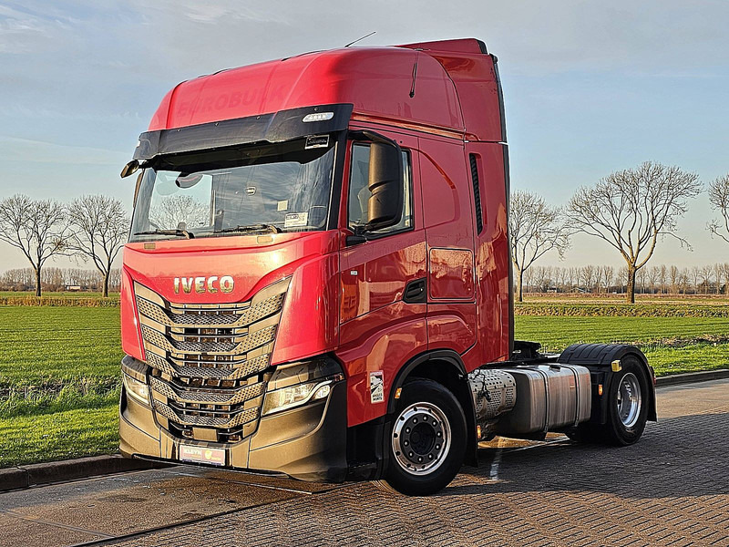 Iveco S-WAY AS440S48 INTARDER DIESEL - وحدة جر: صورة 2 Iveco S-WAY AS440S48 INTARDER DIESEL - وحدة جر: صورة 2