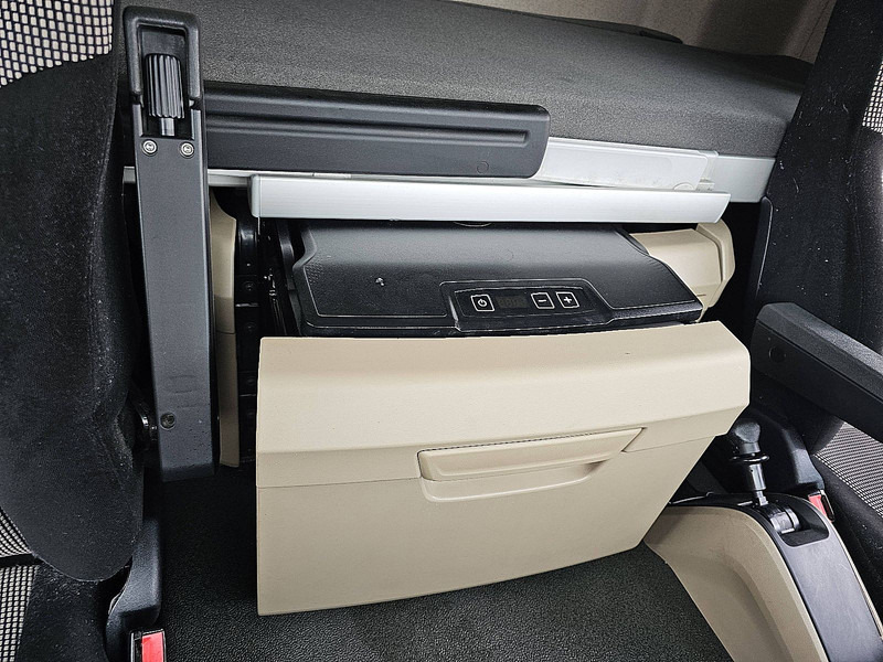 MAN 12.250 TGM LX HEATER 2T LIFT MAN 12.250 TGM LX HEATER 2T LIFT: صورة 16