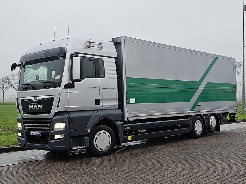 MAN 26.420 TGX 6X2-4 LIFT GETRÄNKE - شاحنة مقفلة: صورة 2 MAN 26.420 TGX 6X2-4 LIFT GETRÄNKE - شاحنة مقفلة: صورة 2