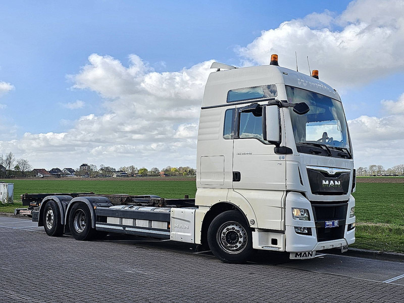 MAN 26.440 TGX XXL 6X2-4 STEER AXLE - شاحنات الحاويات / جسم علوي قابل للتغيير شاحنة: صورة 5 MAN 26.440 TGX XXL 6X2-4 STEER AXLE - شاحنات الحاويات / جسم علوي قابل للتغيير شاحنة: صورة 5