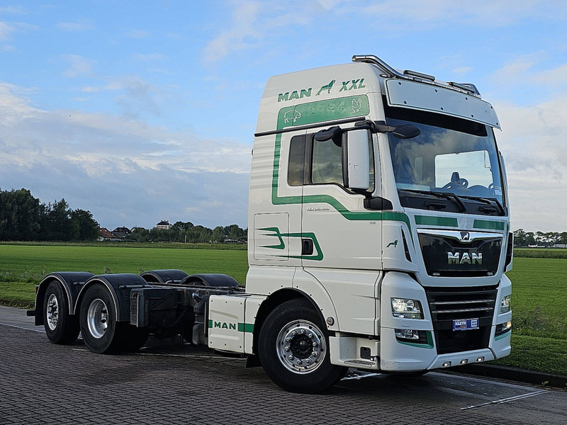 MAN 26.500 TGX XXL 6X2-4 LL WB420 - شاحنة هيكل كابينة: صورة 5 MAN 26.500 TGX XXL 6X2-4 LL WB420 - شاحنة هيكل كابينة: صورة 5