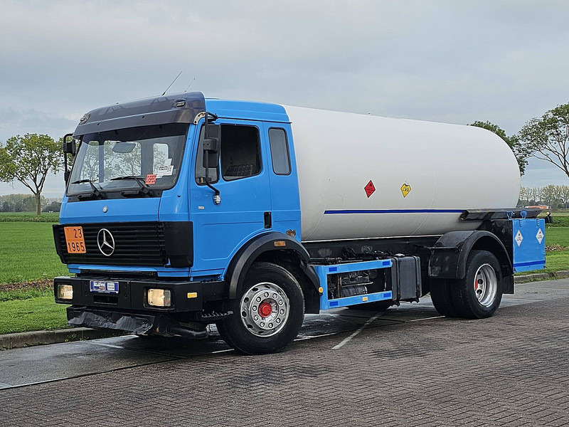 Mercedes-Benz 1722 LPG GAS TANK - شاحنة صهريج: صورة 2 Mercedes-Benz 1722 LPG GAS TANK - شاحنة صهريج: صورة 2