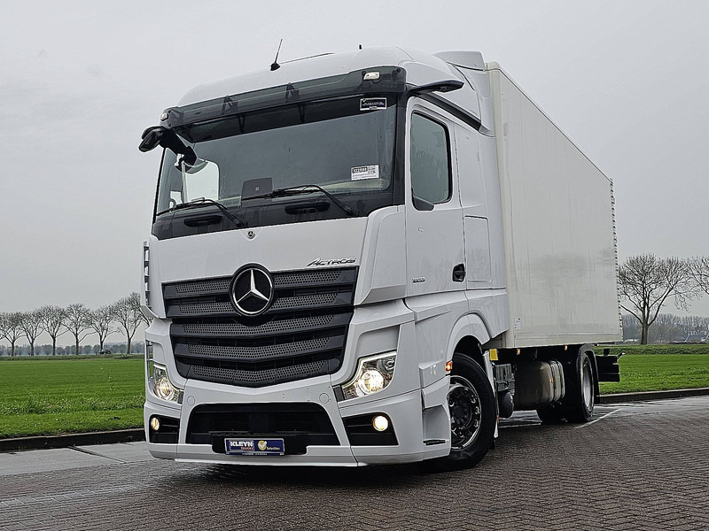 Mercedes-Benz ACTROS 1833 DRIVING SCHOOL 65TKM - شاحنة مقفلة: صورة 1 Mercedes-Benz ACTROS 1833 DRIVING SCHOOL 65TKM - شاحنة مقفلة: صورة 1